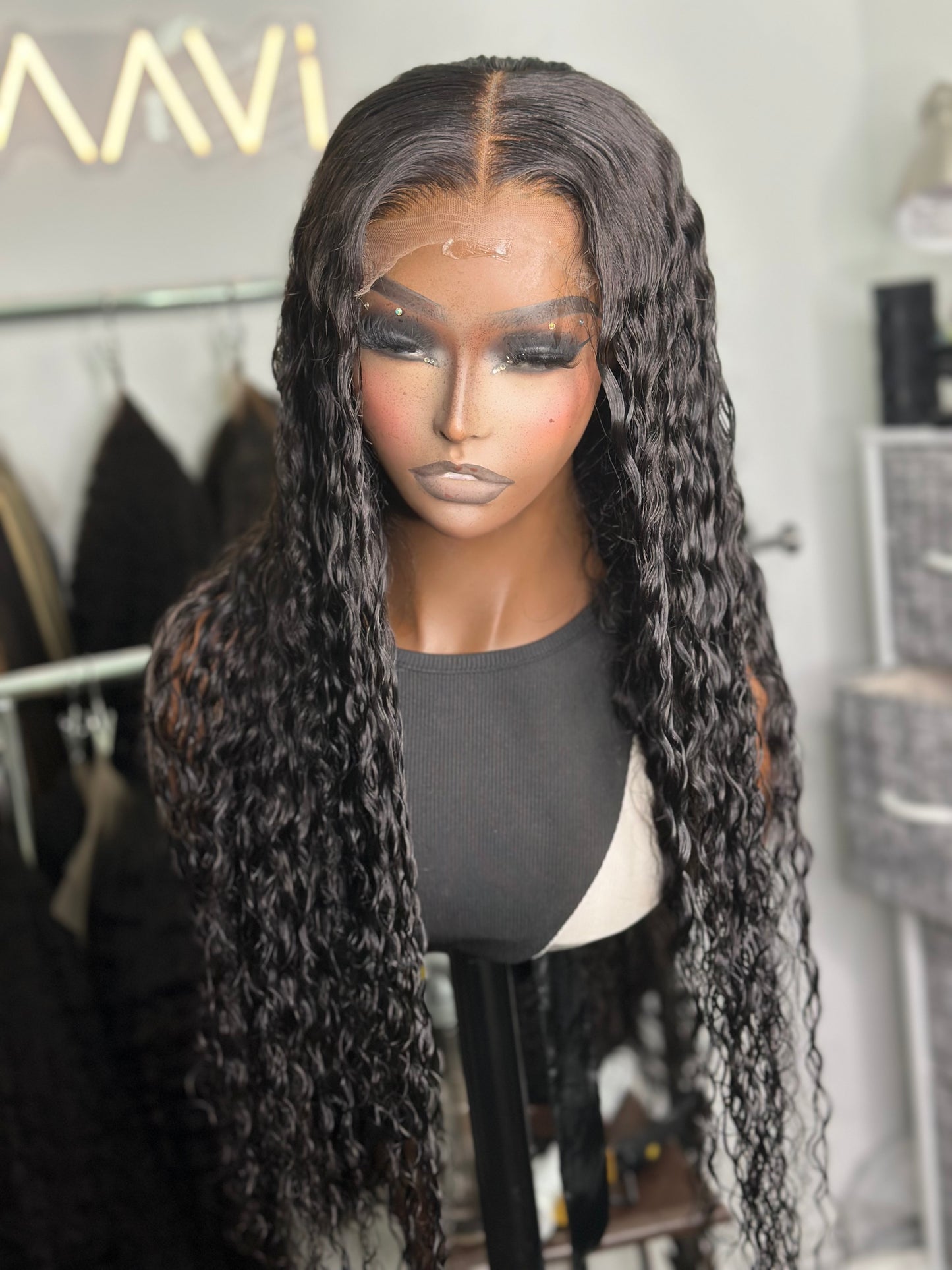 Rose - Wavy Middle Part Wig