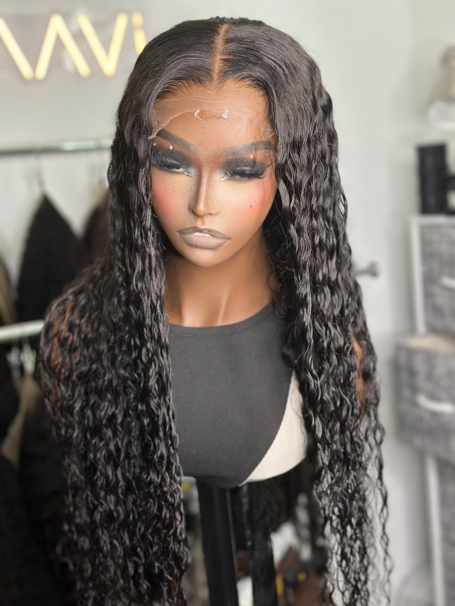 Rose - Wavy Middle Part Wig